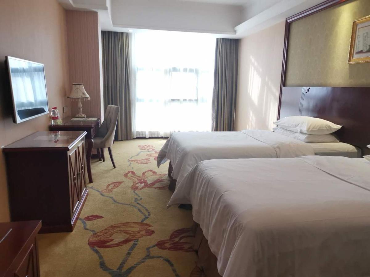 Vienna Hotel Chaozhou Plaza Ngoại thất bức ảnh